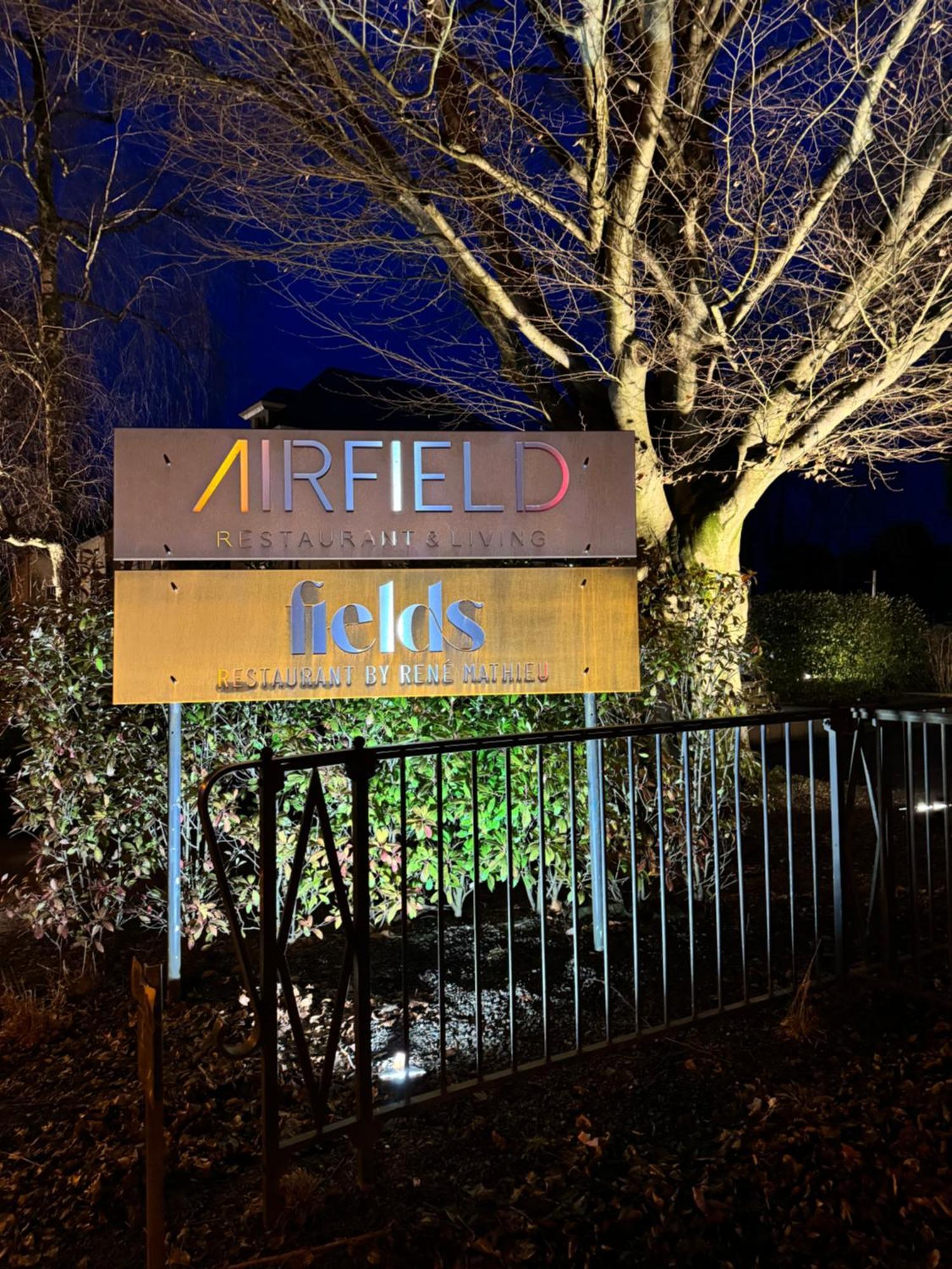 Airfield - Airport Hotel Sandweiler Eksteriør billede