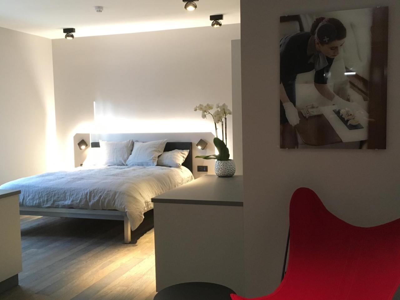Airfield - Airport Hotel Sandweiler Eksteriør billede